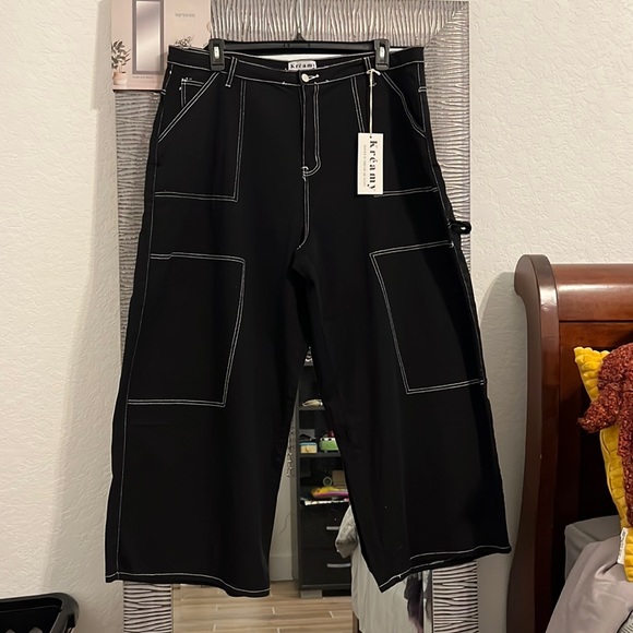 Run! I only have 3 pair of these black denim extra wide leg stretch cargos! - Picture 1 of 8